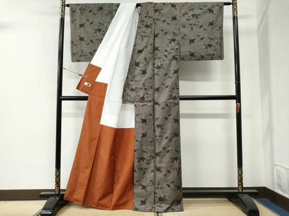 平和屋着物●本場大島紬　9マルキ　花唐草文　正絹　逸品　CABG0325yc
