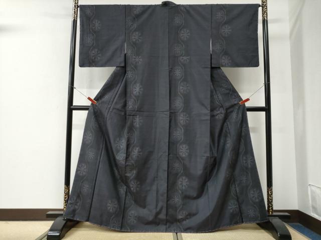 平和屋着物●本場大島紬　源氏車　やまと誂製　正絹　逸品　未使用　CABG0345yc