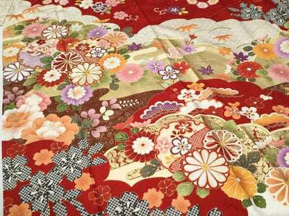 平和屋着物●豪華振袖　駒刺繍　雪輪花松文　金彩　正絹　逸品　CABG0353yc