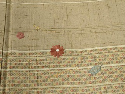 平和屋着物●訪問着　紬地　刺繍　横段吉祥溢れ松葉花文　金糸　正絹　逸品　CABG0390yc
