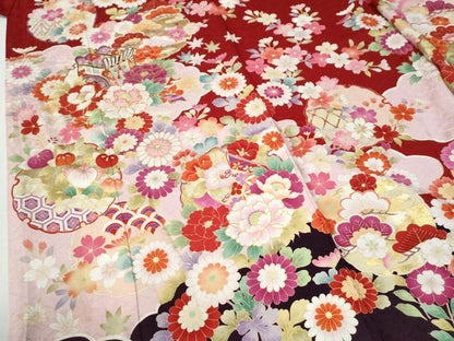 平和屋着物●豪華振袖　駒刺繍　御所車雪輪草花文　金彩　正絹　逸品　CABG0396yc