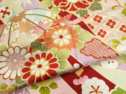 平和屋着物●豪華振袖　駒刺繍　鬘帯毬松竹梅花文　金彩　正絹　逸品　CABG0397yc