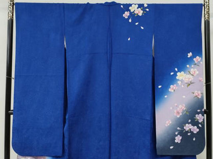 平和屋着物●豪華振袖　草花文　暈し染め　金通し地　正絹　逸品　CABG0405yc