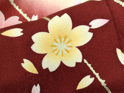 平和屋着物●豪華振袖　舞桜文　暈し染め　金彩　正絹　逸品　CABG0414yc