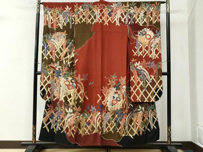 平和屋着物●豪華振袖　竹垣雪輪枝垂れ花文　金彩　正絹　逸品　CABG0451yc