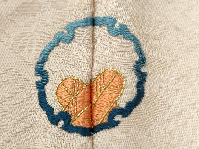 平和屋着物●訪問着　刺繍　琴　霞草花文　金彩　正絹　逸品　CABG0454yc