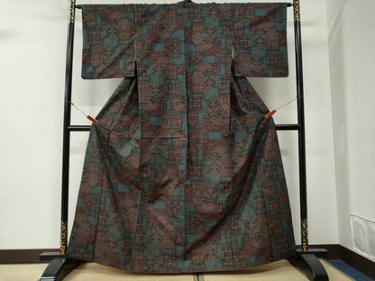 平和屋着物●本場大島紬　7マルキ　色紙更紗草花文　正絹　逸品　CABG0458yc