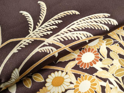 平和屋着物●豪華色留袖　駒刺繍　兎　芒　草花文　金彩　正絹　逸品　CABG0470yc