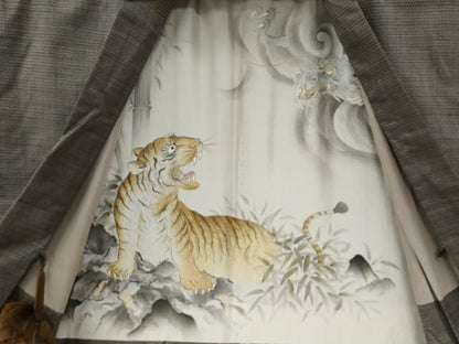 平和屋着物●男性　本場大島紬　アンサンブル　100亀甲　総詰め　羽裏：龍・虎　深田兼徳作　証紙付き　正絹　逸品　CABG0475yc
