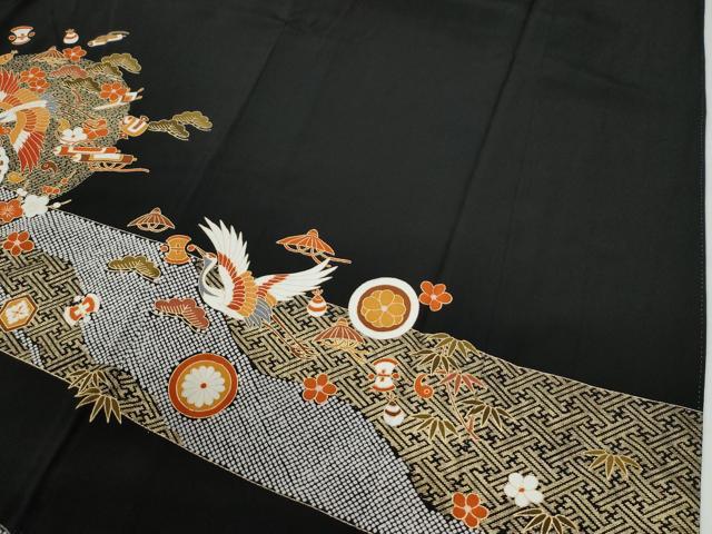平和屋着物●豪華黒留袖　駒刺繍　鬘帯飛鶴松竹梅宝尽くし花文　金彩　三越扱い　正絹　逸品　CABG0482yc