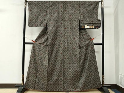 平和屋着物●本場大島紬　龍郷絣　証紙付き　正絹　逸品　未使用　CABG0485yc