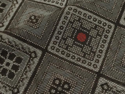 平和屋着物●本場大島紬　龍郷絣　証紙付き　正絹　逸品　未使用　CABG0485yc