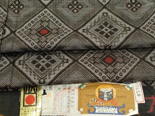 平和屋着物●本場大島紬　龍郷絣　証紙付き　正絹　逸品　未使用　CABG0485yc
