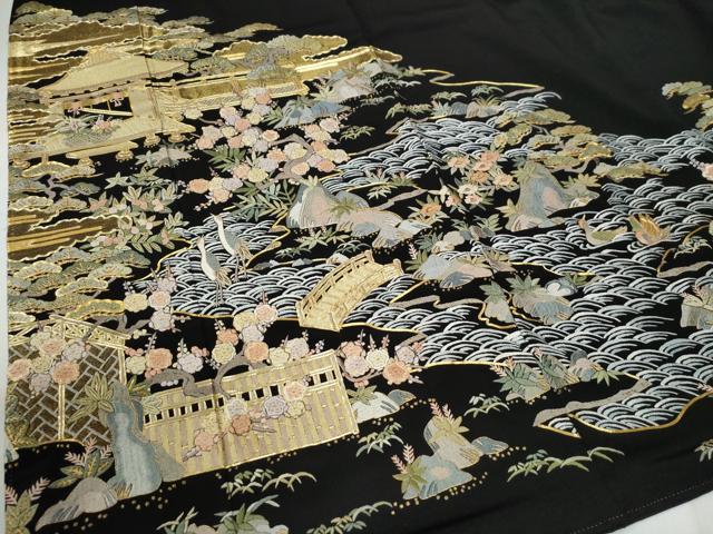 平和屋着物●豪華黒留袖　作家物　総刺繍　駒刺繍　群鶴松竹梅風景文　金糸　ロング丈　正絹　逸品　CABG0491yc