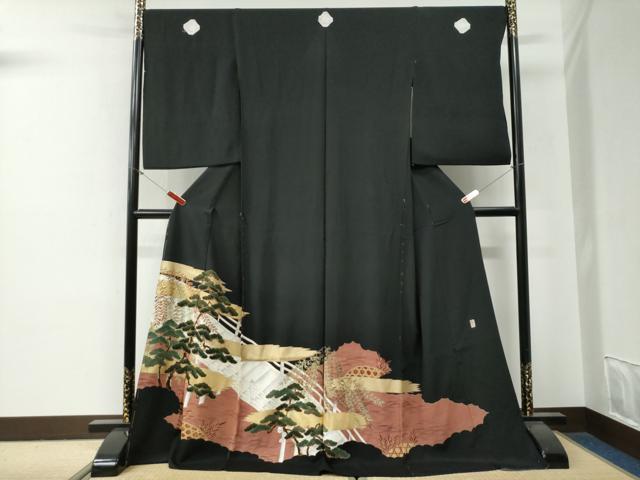 平和屋着物●豪華黒留袖　作家物　渡り橋浜松籬草花文　金彩　仮絵羽　正絹　逸品　未使用　CABG0509yc