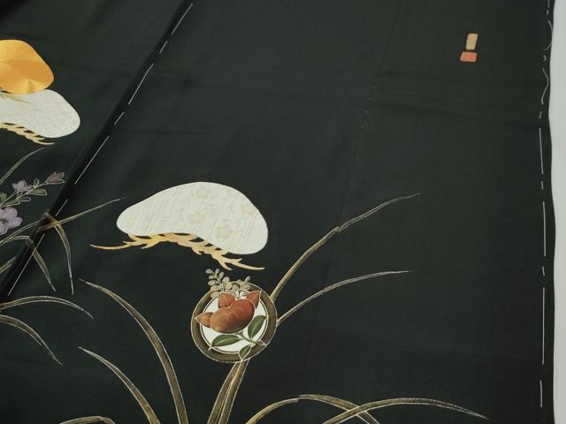 平和屋着物●五代 歌舞伎役者　坂東八十助　黒留袖　作家物　駒刺繍　浜松宝尽くし花丸文　金彩　仮絵羽　正絹　逸品　未使用　CABG0510yc