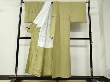 平和屋着物●上質な色無地　抹茶色　正絹　逸品　未使用　CABG0531yc