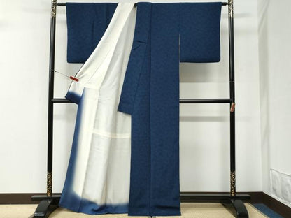 平和屋着物●上質な小紋　藍　舞花文　鬼しぼ縮緬　正絹　逸品　CABG0539yc
