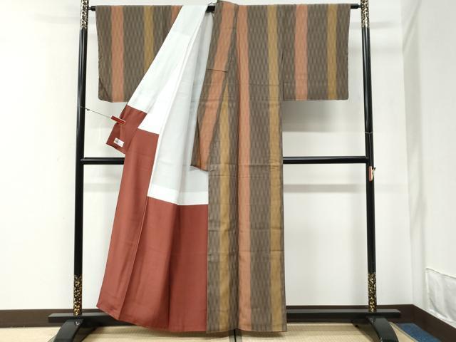 平和屋着物●伝統工芸士　白川貞夫作　お召　柿渋染　縞　やまと誂製　反端付き　正絹　逸品　未使用　CABG0569yc