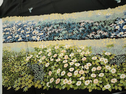 平和屋着物●豪華黒留袖　友禅　作家物　尾長鳥草花文　暈し染め　正絹　逸品　CABG0585yc