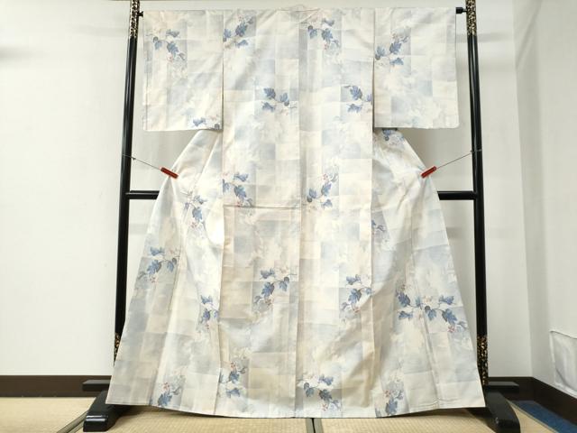 平和屋着物●本場大島紬　白大島　9マルキ　南天文　正絹　逸品　未使用　CABG0590yc