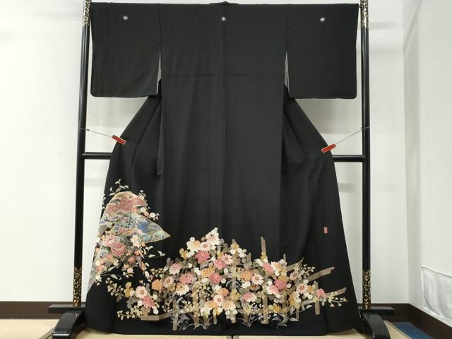 平和屋着物●豪華黒留袖　友禅　作家物　竹垣草花文　正絹　逸品　CABG0609yc