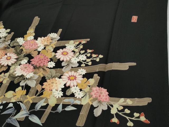 平和屋着物●豪華黒留袖　友禅　作家物　竹垣草花文　正絹　逸品　CABG0609yc