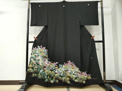 平和屋着物●豪華黒留袖　友禅　作家物　枝松葉風景花文　正絹　逸品　CABG0632yc
