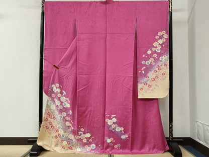 平和屋着物●豪華振袖　舞花文　暈し染め　金彩　正絹　逸品　未使用　CABG0652yc