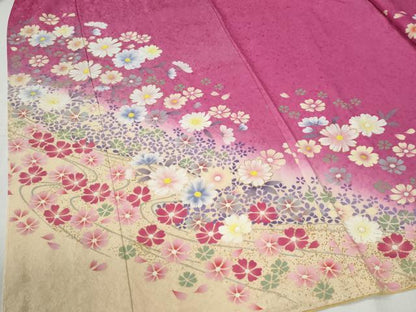 平和屋着物●豪華振袖　舞花文　暈し染め　金彩　正絹　逸品　未使用　CABG0652yc