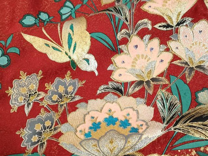 平和屋着物●豪華振袖　駒刺繍　更紗花蝶文　金通し地　正絹　逸品　CABG0724yc