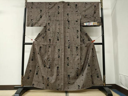 平和屋着物●本場大島紬　7マルキ　泥染め　短冊花唐草文　谷崎絹織物謹製　証紙付き　正絹　逸品　CABG0736yc