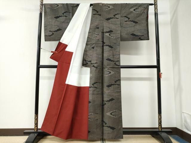 平和屋着物●本場大島紬　9マルキ　雲重ね吉祥文　正絹　逸品　CABG0746yc