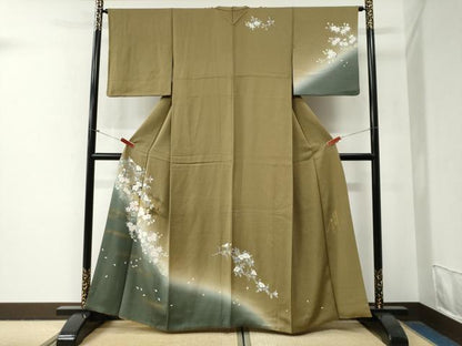 平和屋着物●史上初の女性友禅師 京都府伝統産業優秀技術者 京の名工 岡山武子 訪問着 風景枝花文 暈し染め 金彩 正絹 逸品 CABG0779yc