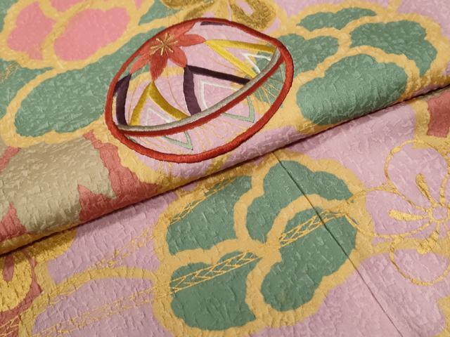 平和屋着物●豪華振袖　刺繍　毬牡丹花文　金彩　正絹　逸品　CABG0808yc