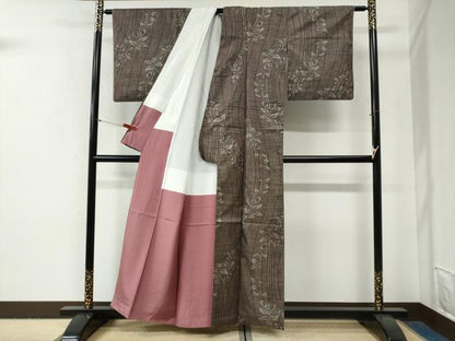 平和屋着物●本場大島紬　7マルキ　枝花文　正絹　逸品　CABG0821yc