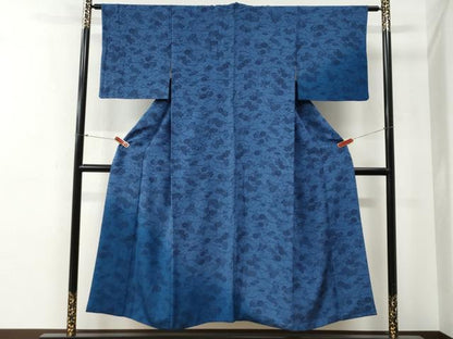 平和屋着物●訪問着　藍　型染め　芝草菊文　暈し染め　正絹　逸品　CABG0841yc