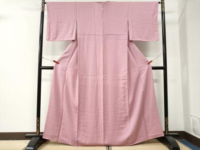 平和屋着物○上質な色無地 菊尽くし地紋 撫子色 正絹 逸品 未