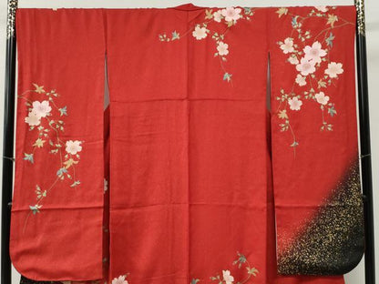 平和屋着物●豪華振袖　舞桜文　暈し染め　金通し地　正絹　逸品　CABG0857yc