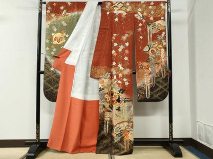 平和屋着物●豪華振袖　駒刺繍　鳳凰地紙草花丸文　暈し染め　金彩　正絹　逸品　CABG0907yc