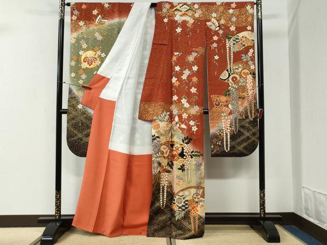 平和屋着物●豪華振袖　駒刺繍　鳳凰地紙草花丸文　暈し染め　金彩　正絹　逸品　CABG0907yc