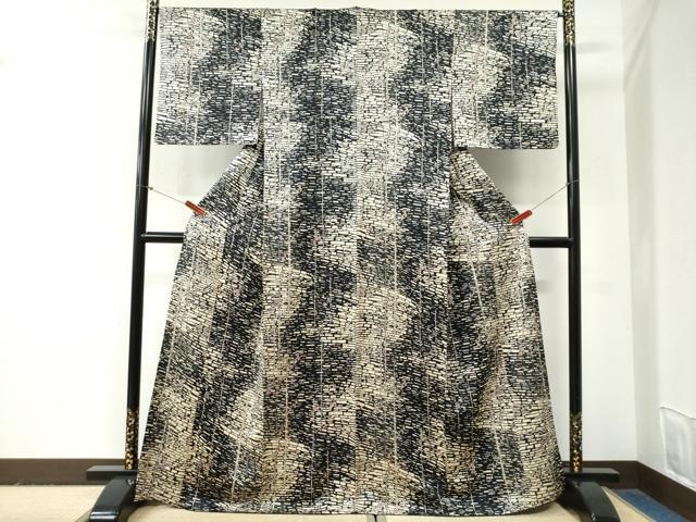 平和屋着物●上質な小紋　枝蕾　黒地　正絹　逸品　CABG0918yc