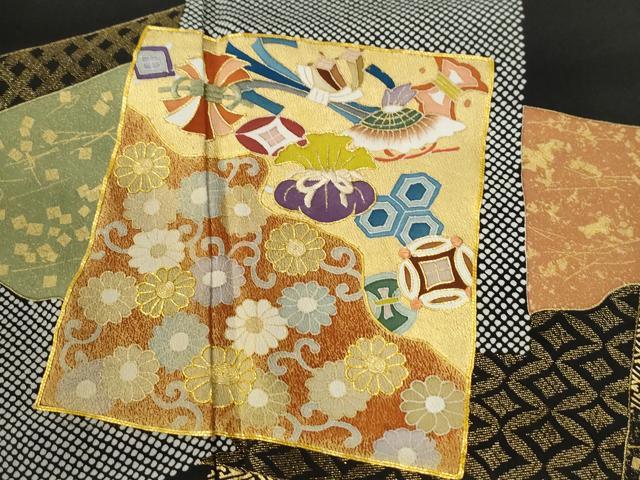 平和屋着物●豪華黒留袖　駒刺繍　色紙重ね宝尽くし吉祥花唐草文　金彩　正絹　逸品　CABG0952yc
