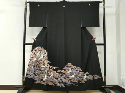 平和屋着物●豪華黒留袖　友禅　飛鶴枝松文　正絹　逸品　CABG0959yc