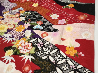 平和屋着物●豪華振袖　駒刺繍　貝桶松竹梅花文　金通し地　正絹　逸品　CABG0978yc