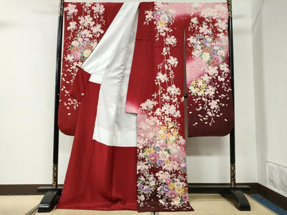 平和屋着物●豪華振袖　駒刺繍　草花文　暈し染め　金通し地　正絹　逸品　CABG0984yc