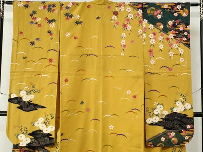 平和屋着物●ファッションデザイナー 花井幸子　振袖　駒刺繍　雪輪エ霞松竹梅花文　金彩　やまと誂製　正絹　逸品　CABG1001yc