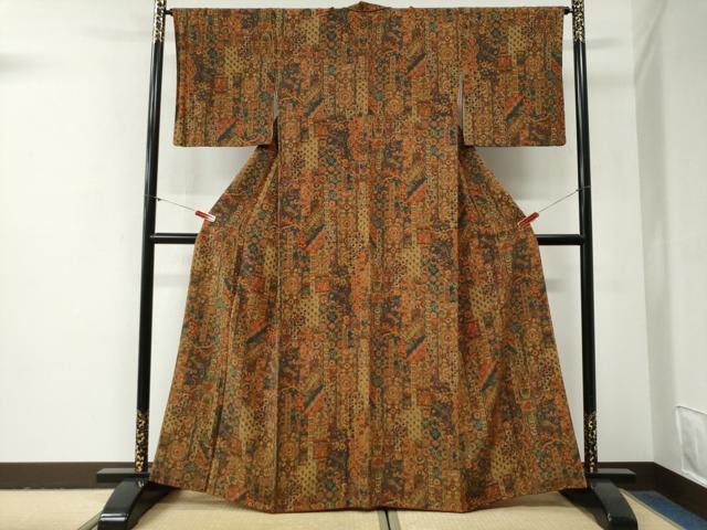 平和屋着物●上質な小紋　短冊重ね孔雀草花文　正絹　逸品　CABG1040yc
