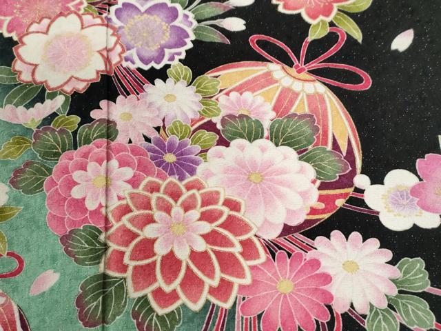 平和屋着物●豪華振袖　毬舞桜文　暈し染め　黒地　金通し地　正絹　逸品　CABG1062yc