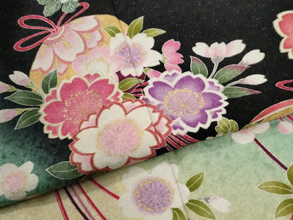 平和屋着物●豪華振袖　毬舞桜文　暈し染め　黒地　金通し地　正絹　逸品　CABG1065yc